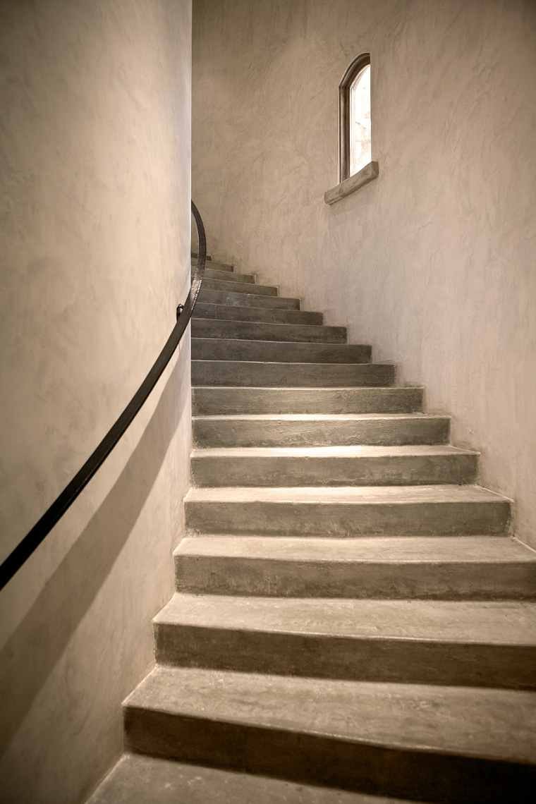 Napa_Sloan_Estate_stairs_up_6219_